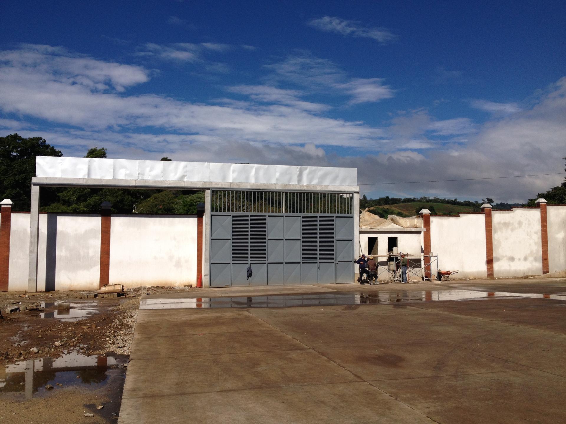 Obra de ARCADA con estructura y muros en construcción